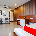 Oyo 491 Truong Sa Hotel